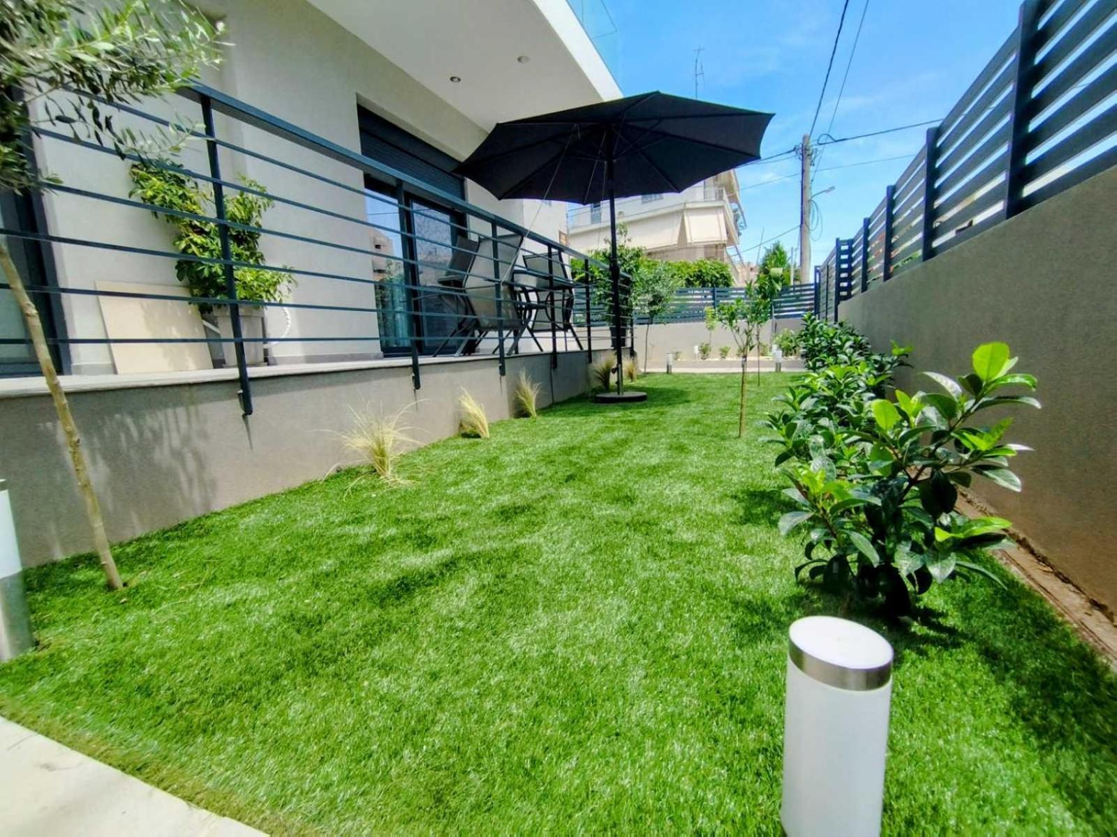 Floral Home 1 - Ground Floor Apt With Courtyard And Private Parking! Atenas Exterior foto